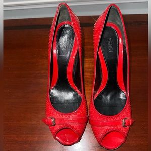 FENDI, RED, BRAIDED CALFSKIN, WOMEN’S ITALIAN- MADE PEEP-TOE PUMPS       Size: